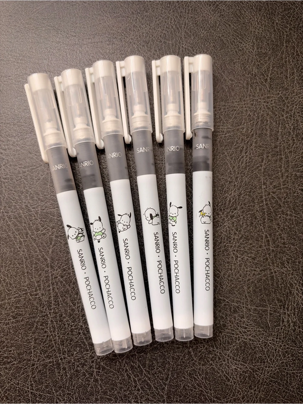 Sanrio Pochacco Character 0.5mm Black Gel Pen Set